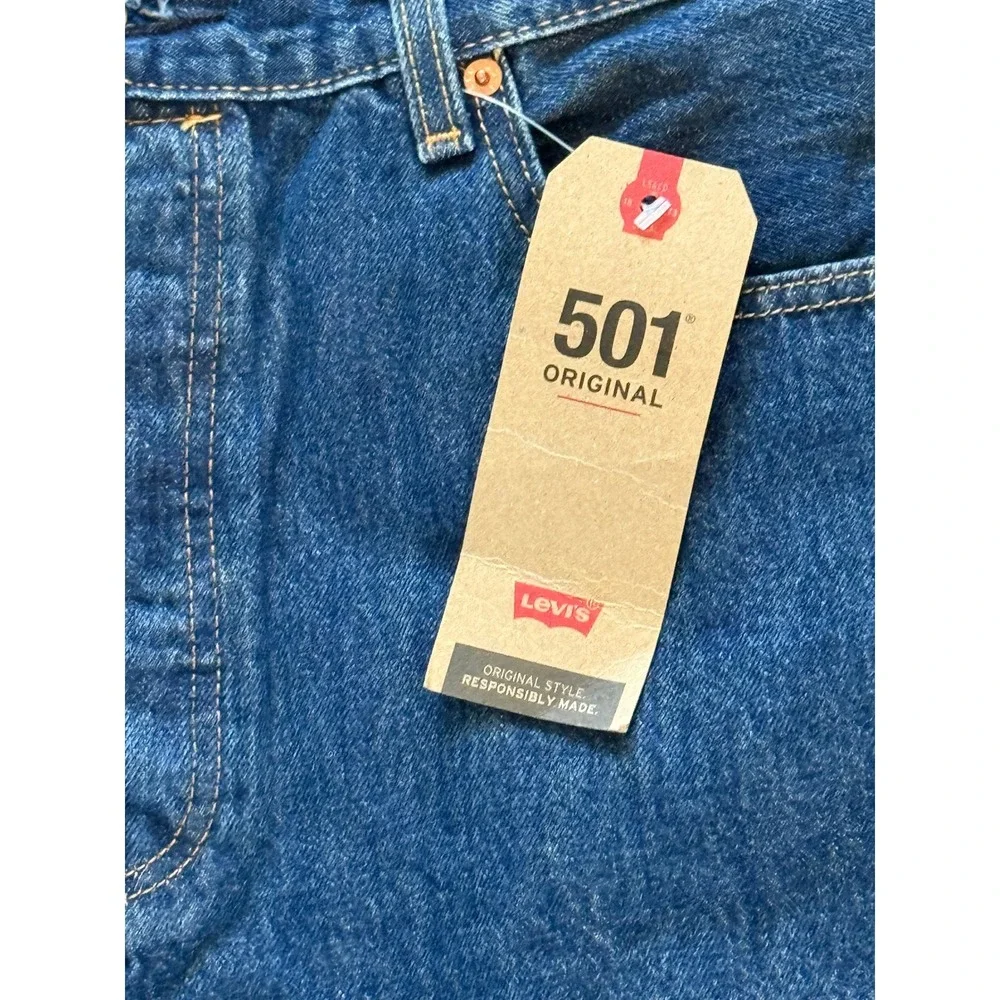 Levi's 501 Original Button-Fly Jeans Straight Leg Men's‎ Size 38x34 NWT